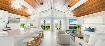 Private Home Directly on Siesta Key Beach!