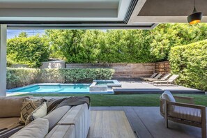 Pool - Casa Bella by Oraklus (Los Angeles)