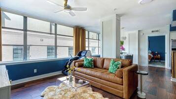 Televisión y oficina