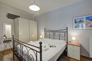 Departamento familiar, varias habitaciones (Vicky Loft Gardone-relax & Vittoriale) | 1 habitación, wifi gratis y ropa de cama 
