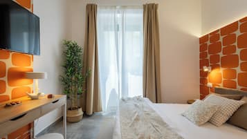 Comfort Double Room (Arancia Suite) | Desk, blackout drapes, free WiFi, bed sheets