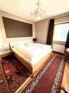 2 Schlafzimmer, Bügeleisen/Bügelbrett, WLAN, Bettwäsche