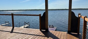 Lake Front House in Beautiful Guffin Bay, Chaumont