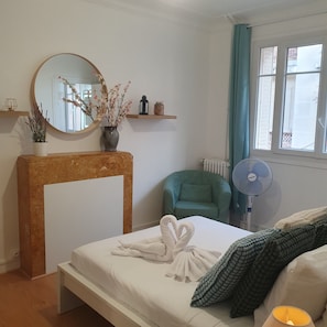 3 dormitorios, tabla de planchar con plancha, wifi y ropa de cama