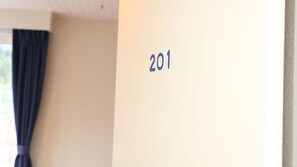 Interior - Hotel Auberge (Yakushima)