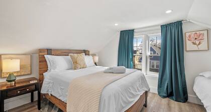 Renovated 3rd-Floor Retreat | 3 Beds | Roslindale Village