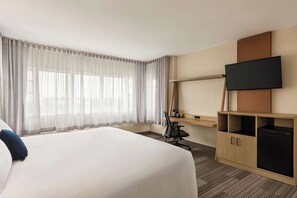 1 slaapkamer, een strijkplank/strijkijzer, gratis wifi, beddengoed