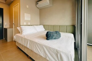 1 chambre, fer et planche à repasser, Wi-Fi, draps fournis