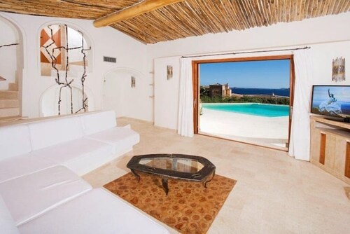 Beautiful villa with a pool