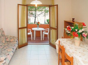 Apartament, 1 dormitori, balcó | Menjador