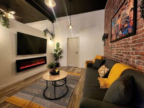 TV, videogames, escritórios