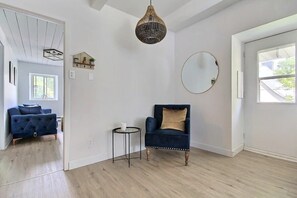 TV, fireplace, books, offices