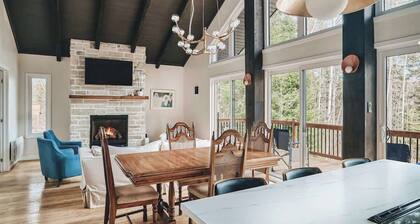 Cozy Chalet by the Lake | Your Perfect Escape