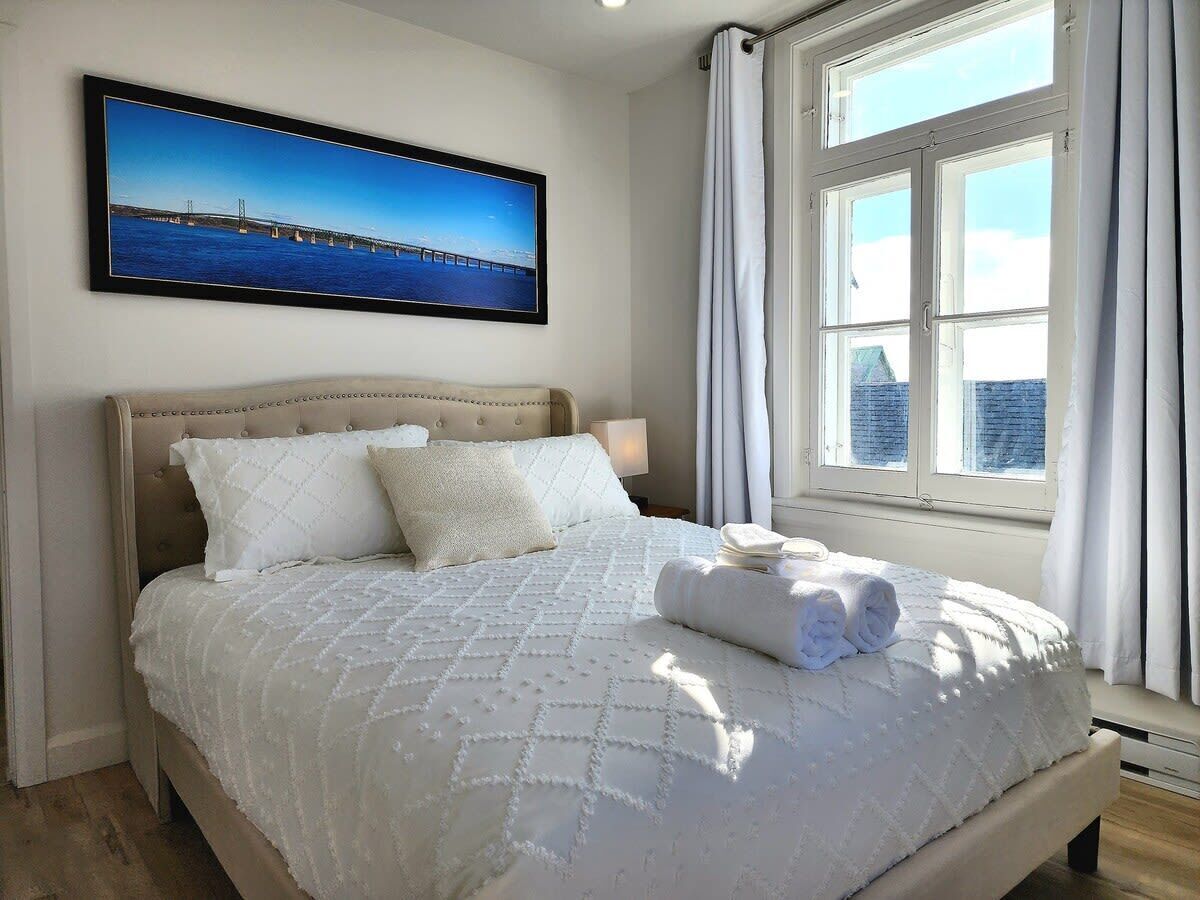 2 多间卧室、熨斗/熨衣板、旅行婴儿床、WiFi