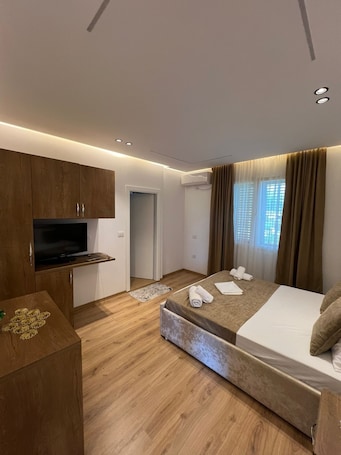 1 bedroom, WiFi, bed sheets. Villa S&M Shkoder