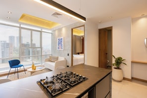 Elite Apartment, City View | Living area