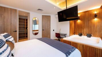 Departamento Deluxe, vista a la ciudad | Ropa de cama de alta calidad y edredón