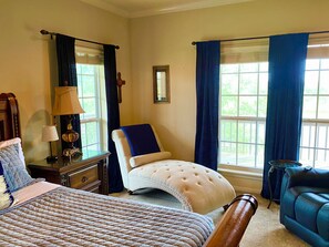 6 bedrooms, iron/ironing board, WiFi, bed sheets - 16 overnight guests, 3 Boat Docks, Fishing, Swimming, Kayaking, Reunions (Angleton)