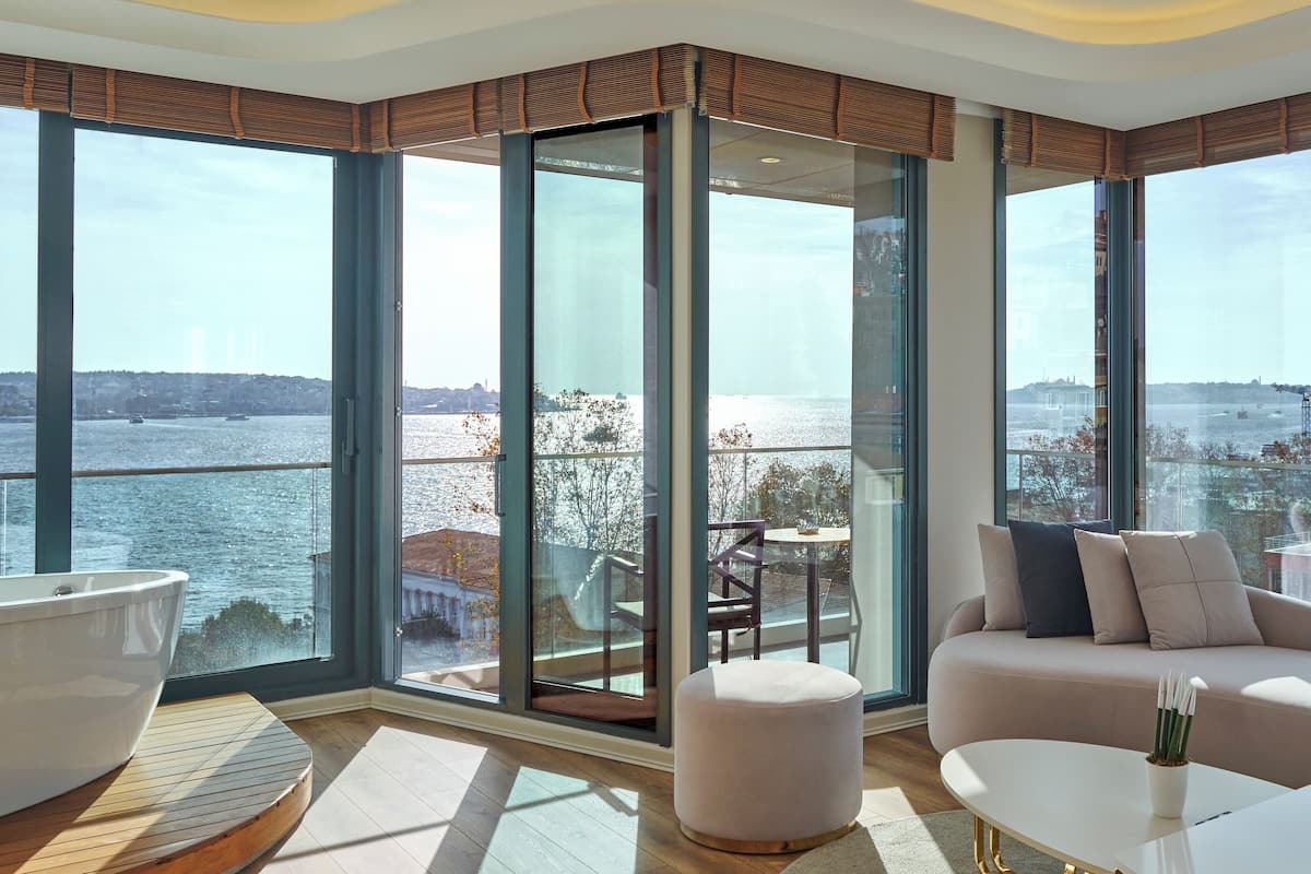 Marmara Suite Bosphorus View