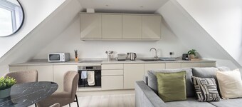 Apartments of Penzance, Apt 7