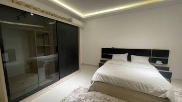 4 bedrooms, WiFi