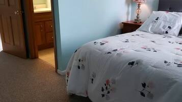 3 bedrooms, WiFi, bed sheets