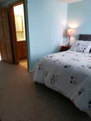 3 bedrooms, WiFi, bed sheets