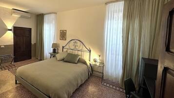 Comfort-Zimmer | Schreibtisch, kostenloses WLAN