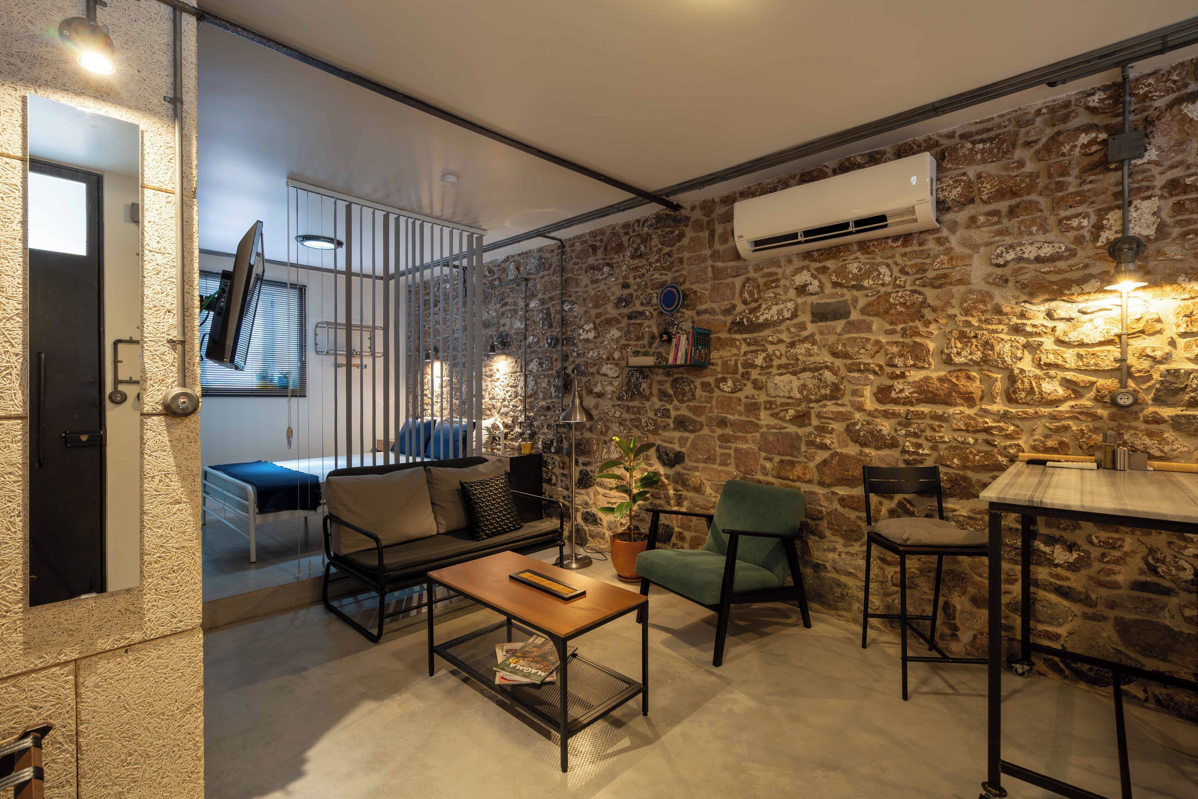 Deluxe Apartment | Living area