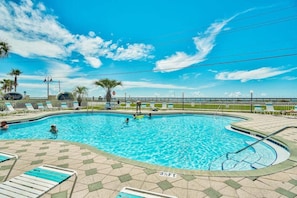 Appart'hôtel, 1 très grand lit et 1 canapé-lit (Maravilla 4301) | Piscine | Piscine extérieure, piscine chauffée