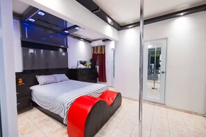 1 chambre, accès au Wi-Fi (inclus), literie fournie