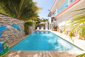 Outdoor pool - Vacation Home for 20 Guests with 2 Private Pools (Aguada)