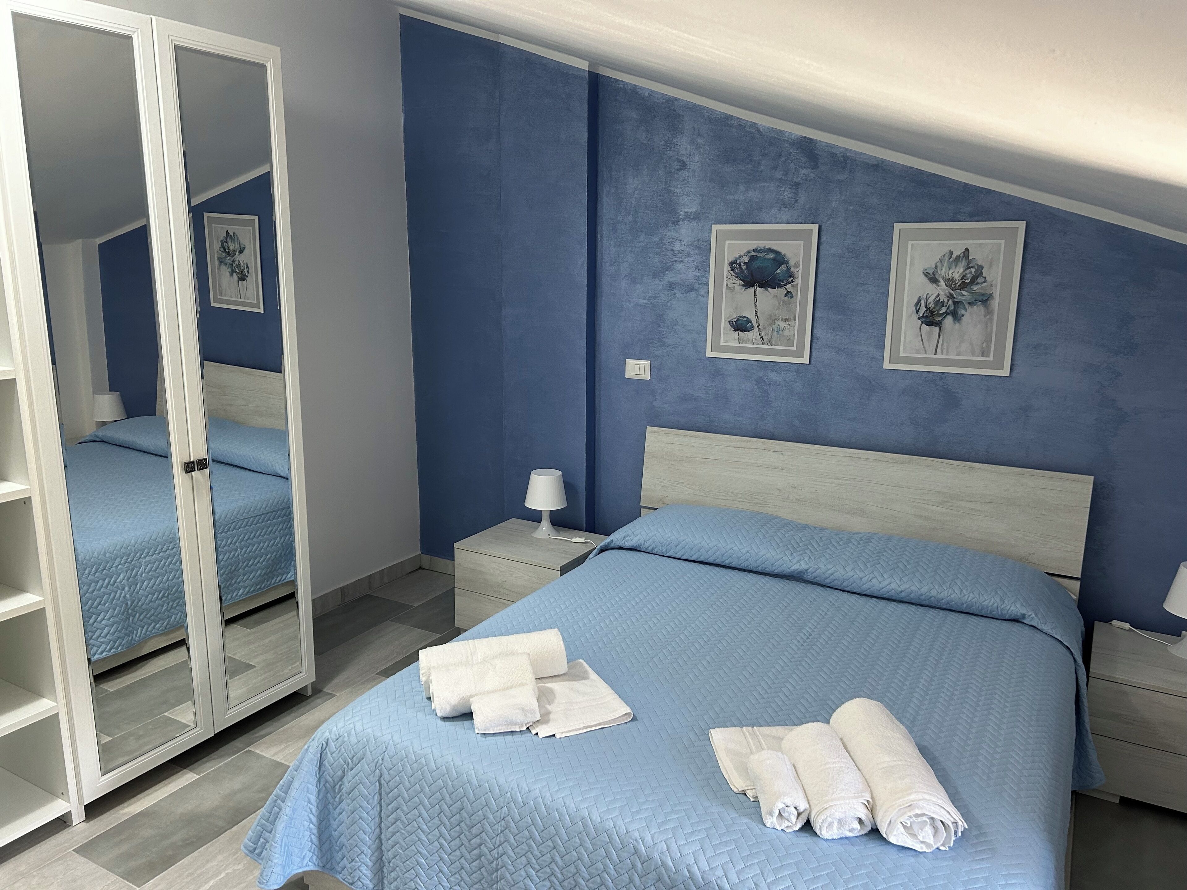 1 camera, biancheria da letto di alta qualità, materassi in memory foam