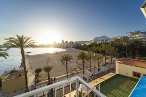 Property grounds - Brisas del Poniente- Apt-Studio with sea views (Benidorm)