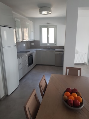 Private kitchen - Jaccuzi Sea View apartment (Mykonos)
