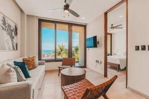 2 habitaciones, escritorio, tabla de planchar con plancha y wifi