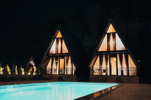 Front of property - evening/night