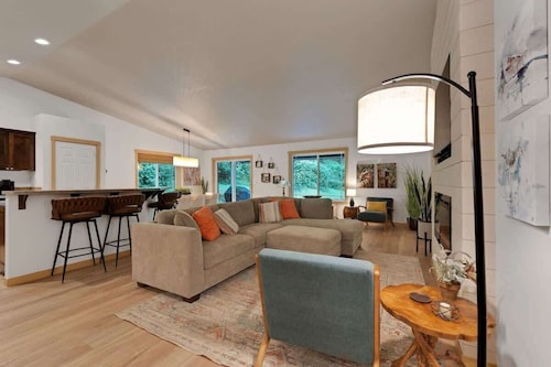 Blue Drift Escape Family Retreat