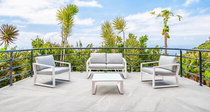 Amendoeira Residence by Madeira Sun Travel