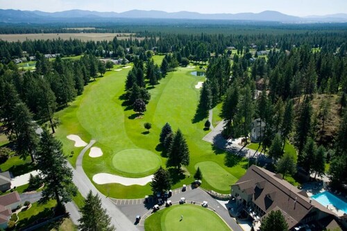 Retreat on the Green - Extended Stay Haven - near Coeur d'Alene