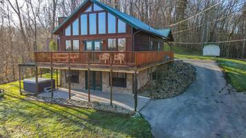 House | 4 bedrooms, high-speed internet