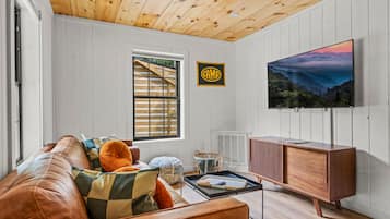 Suite | 2 bedrooms, Internet