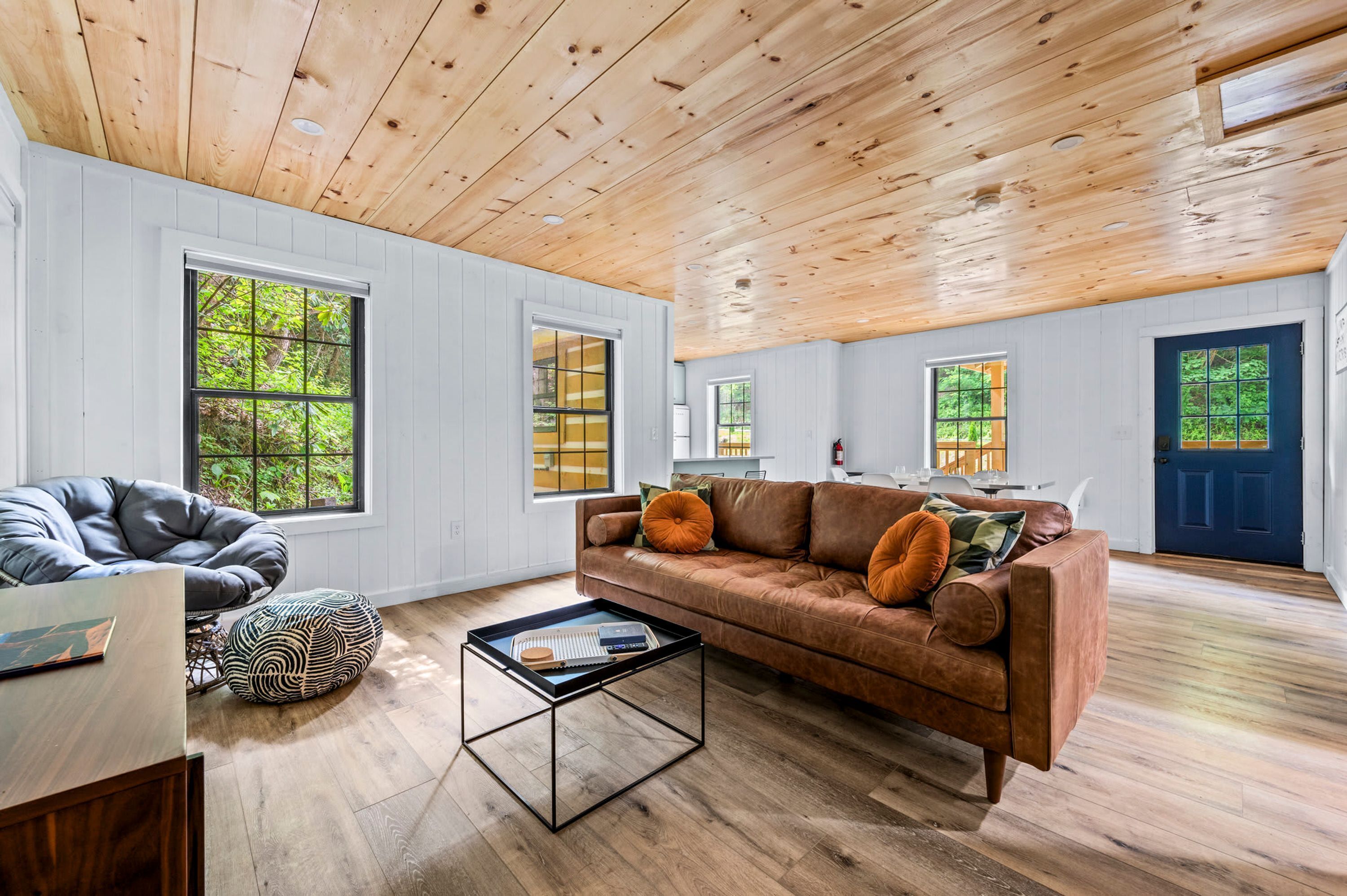 Suite | 8 bedrooms, Internet