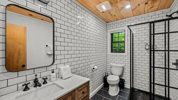 Suite | 2 bedrooms, Internet