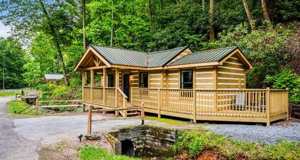 2bdrm Cabin 4 Gburg Pet Friendly Firepit Games
