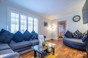 Fernseher, Kamin, Videospiele