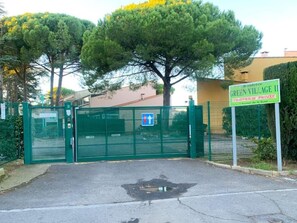 Enceinte de l’hébergement