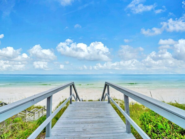 Condo, 1 King Bed (Ramsgate 1) | Beach | On the beach