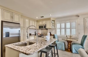 Appart'hôtel, 1 très grand lit (Ramsgate 1) | Cuisine privée
