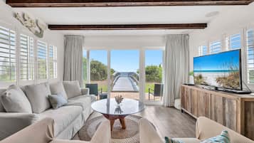 Condo, 1 Double Bed (Ramsgate 2) | Living area